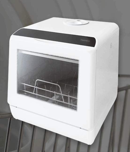 工事不要で狭い賃貸アパートのキッチンにもすっきり置ける、サンコーのタンク式食洗機ラクア