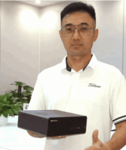 株・デイトレに!Minisforum実機レビュー|机が狭い悩みを解決