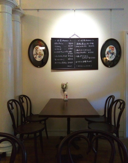 音楽の聴けるカフェ